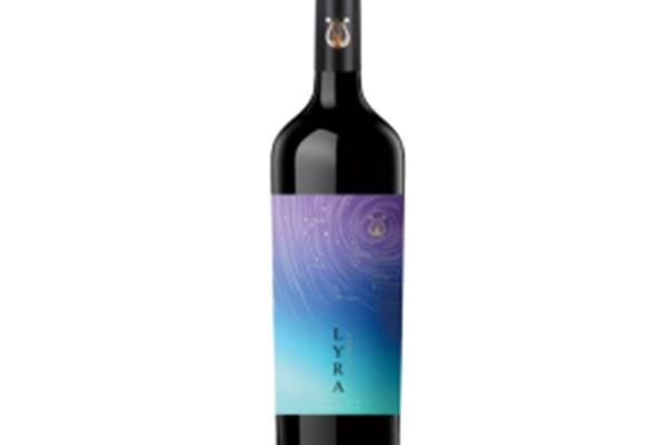 澳琴庄·星兰好乐溪西拉 红葡萄酒 规格：750ML*6硬纸彩箱 酒精度：15.6% vol 零售价：298元